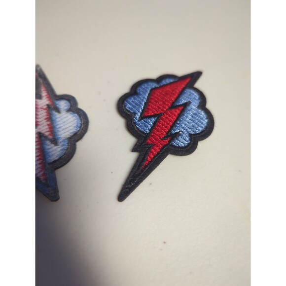 2 Pieces Lightning Patches for Clothes, Backpacks, Crafts, Garments - Iron On - Picture 3 of 5